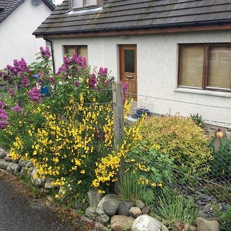 9 Kirk Road Cromdale Exterior foto